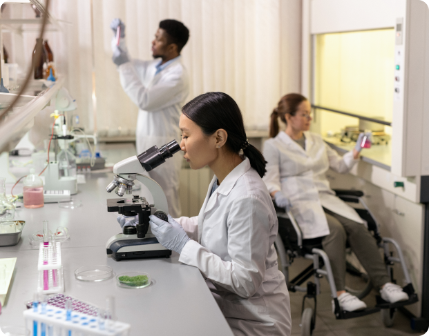 Medical Results Online team facilitating efficient medical examinations for drivers in the trucking industry